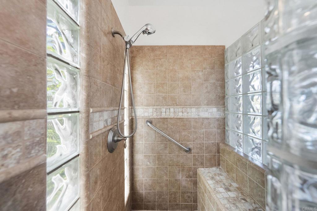 1753 Premier Street Property Photo 38
