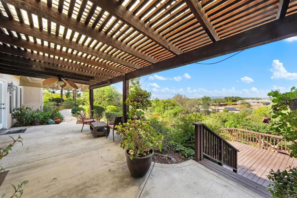 1753 Premier Street Property Photo 52
