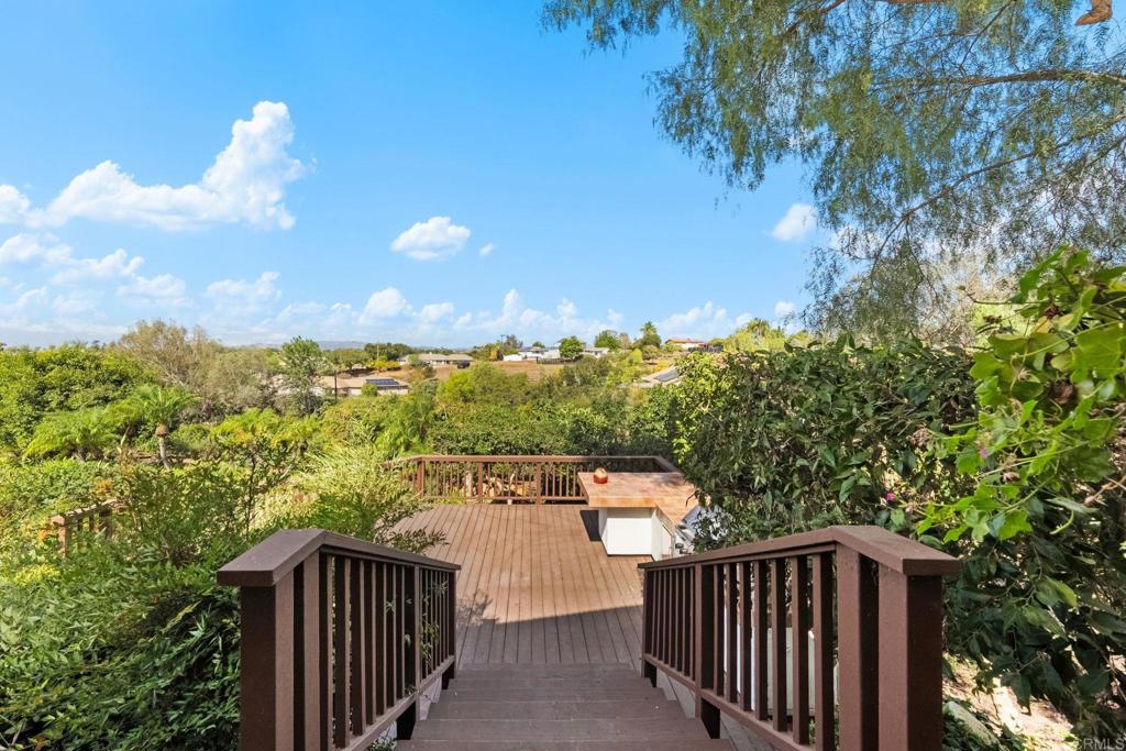 1753 Premier Street Property Photo 62