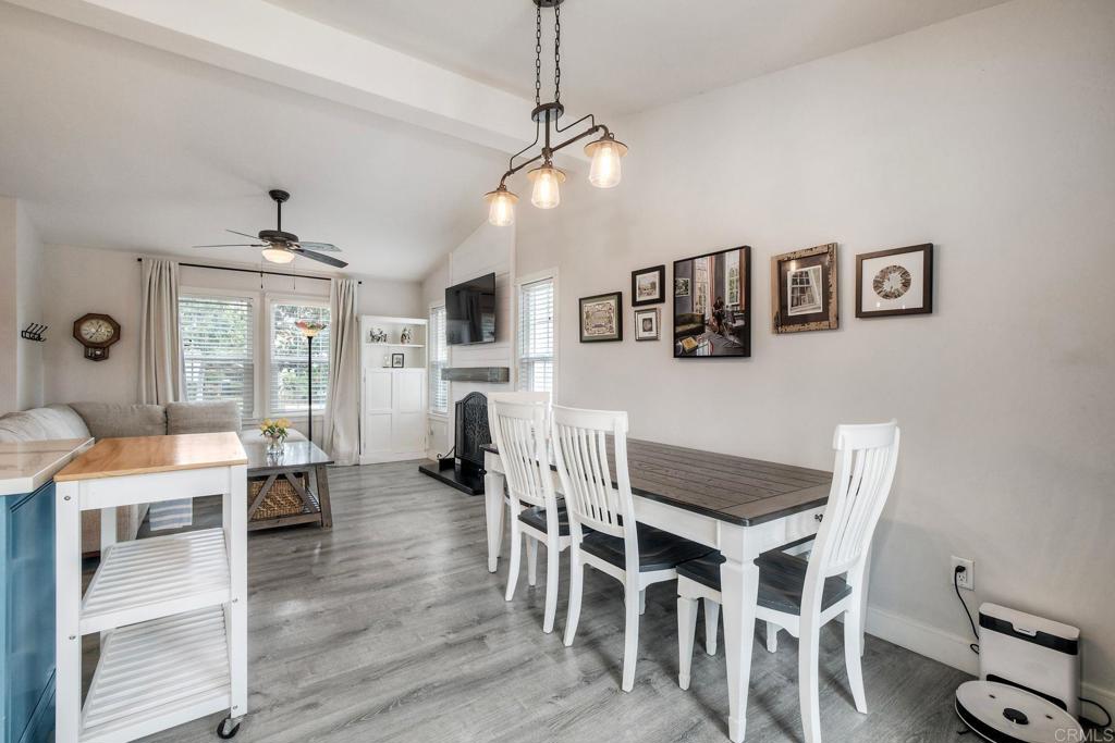2208 Dante Ter Property Photo 11