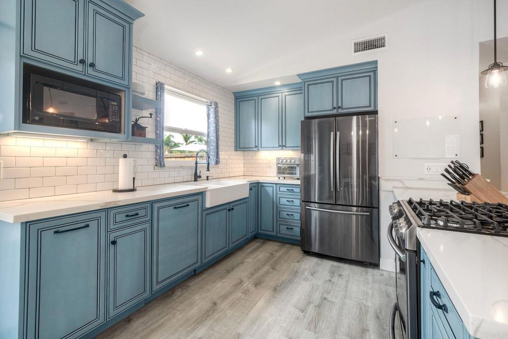 2208 Dante Ter Property Photo 13