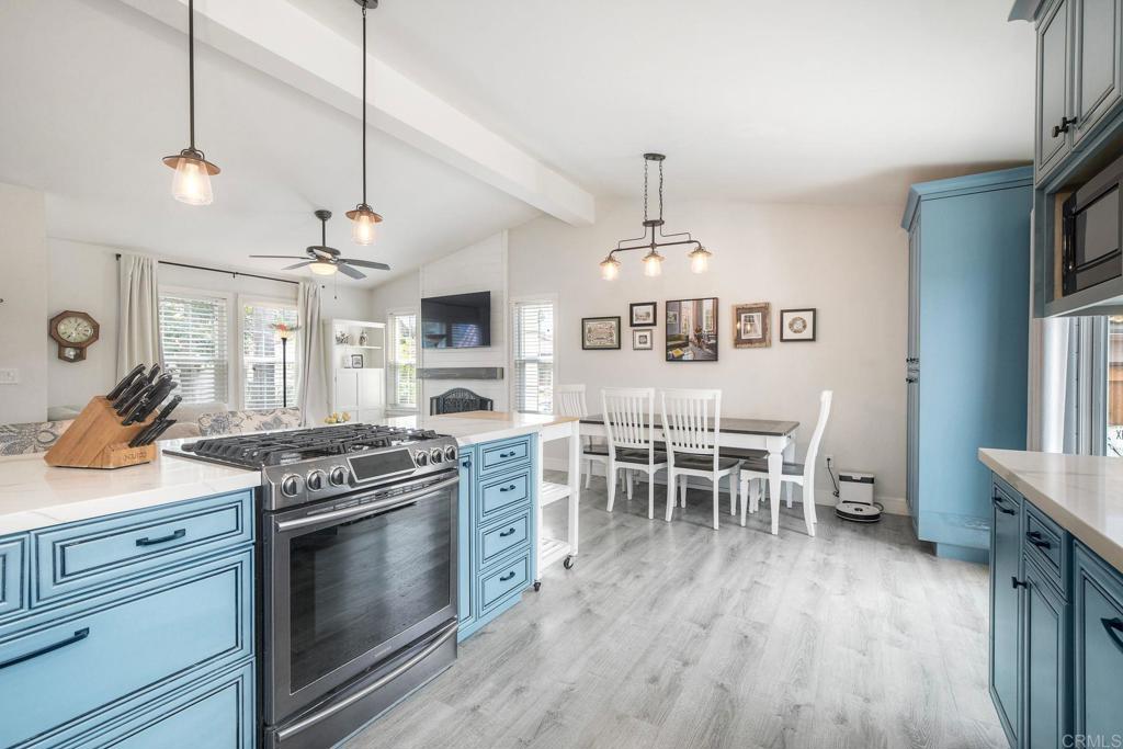 2208 Dante Ter Property Photo 14