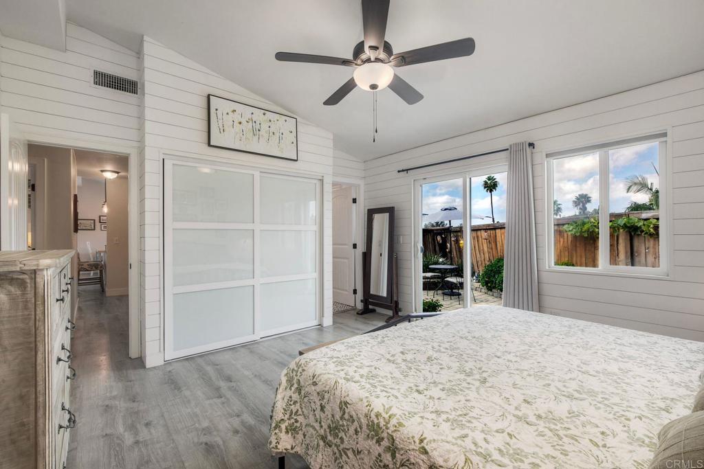 2208 Dante Ter Property Photo 18