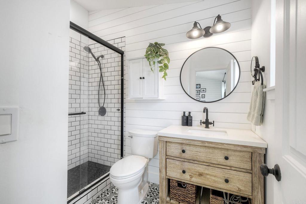 2208 Dante Ter Property Photo 21