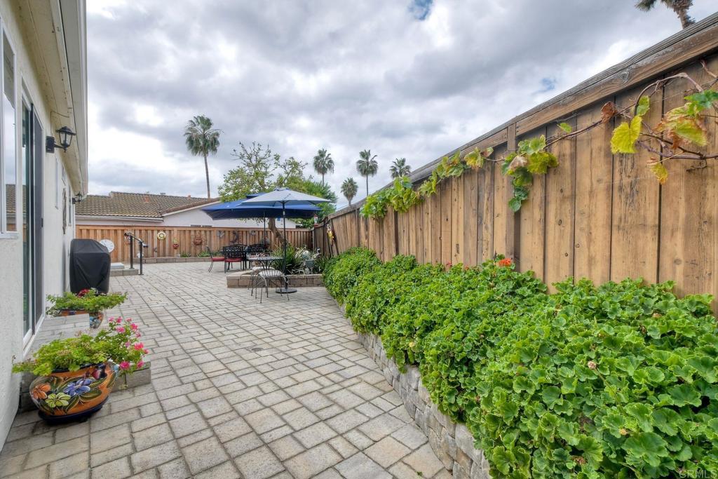 2208 Dante Ter Property Photo 31