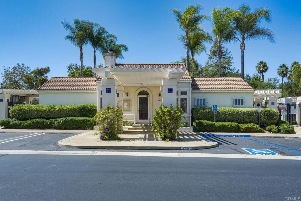 2208 Dante Ter Property Photo 35