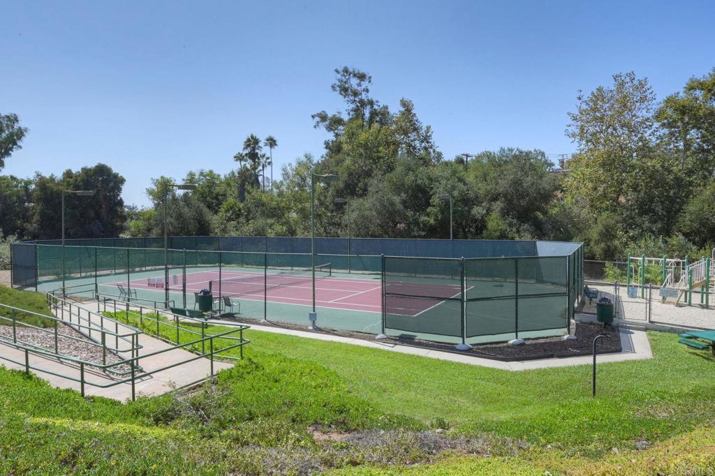2208 Dante Ter Property Photo 40