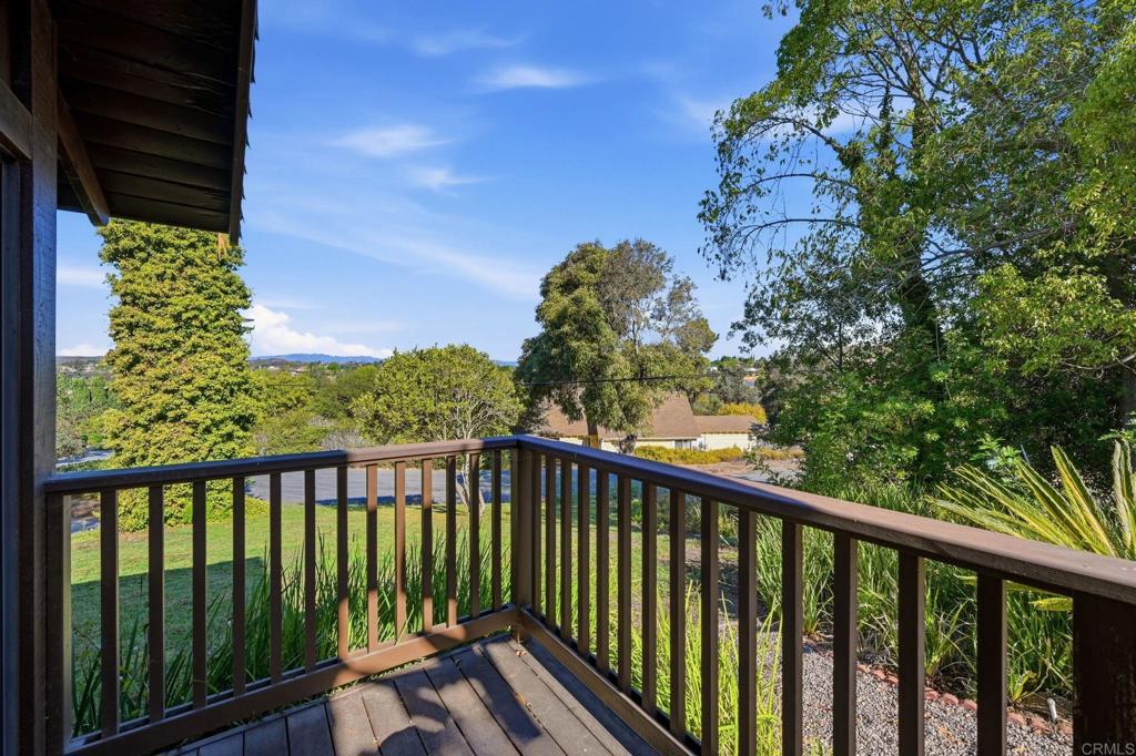 1427 El Nido Drive Property Photo 11