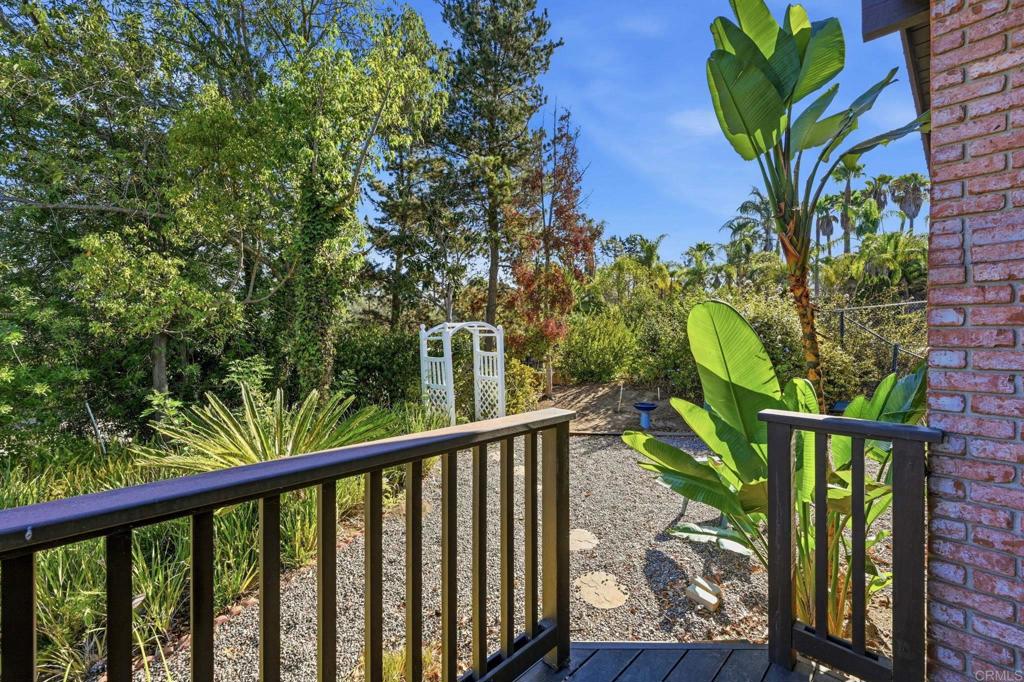1427 El Nido Drive Property Photo 12