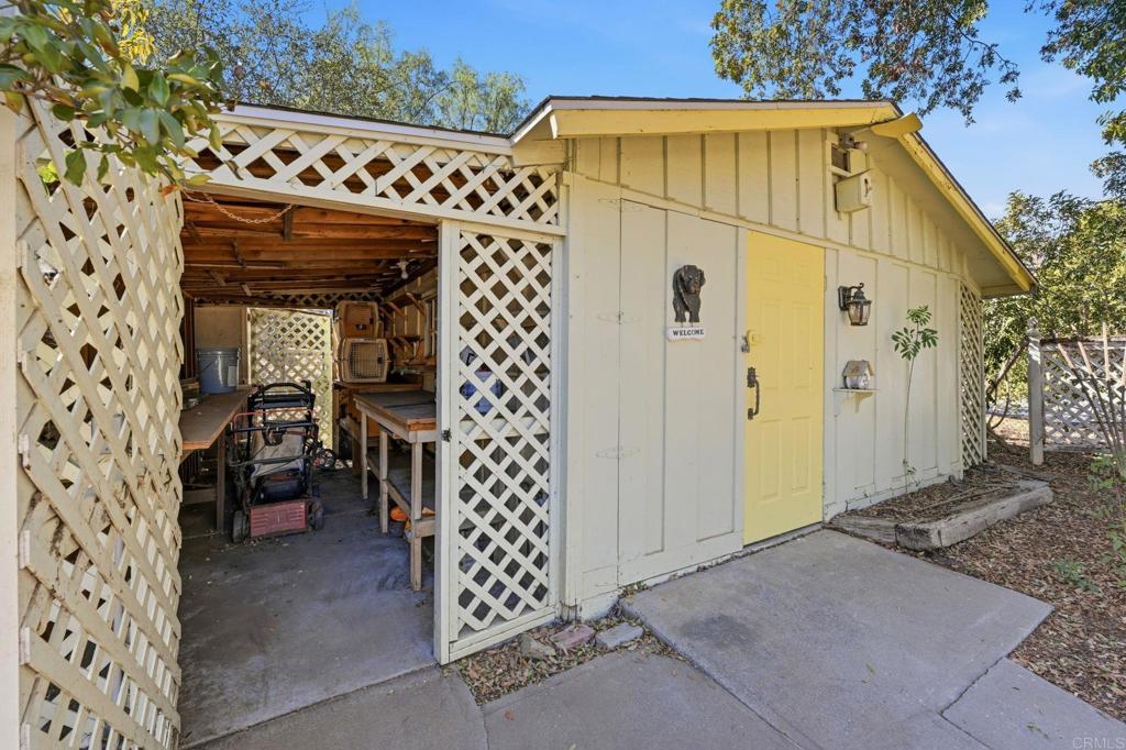 1427 El Nido Drive Property Photo 43