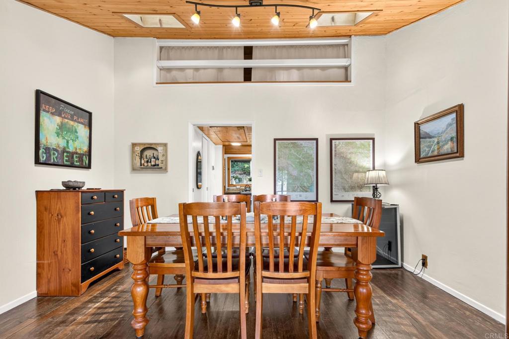 22136 Crestline Road Property Photo 13