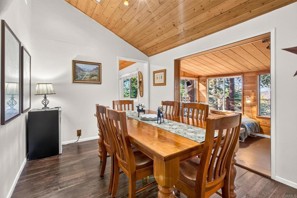 22136 Crestline Road Property Photo 14