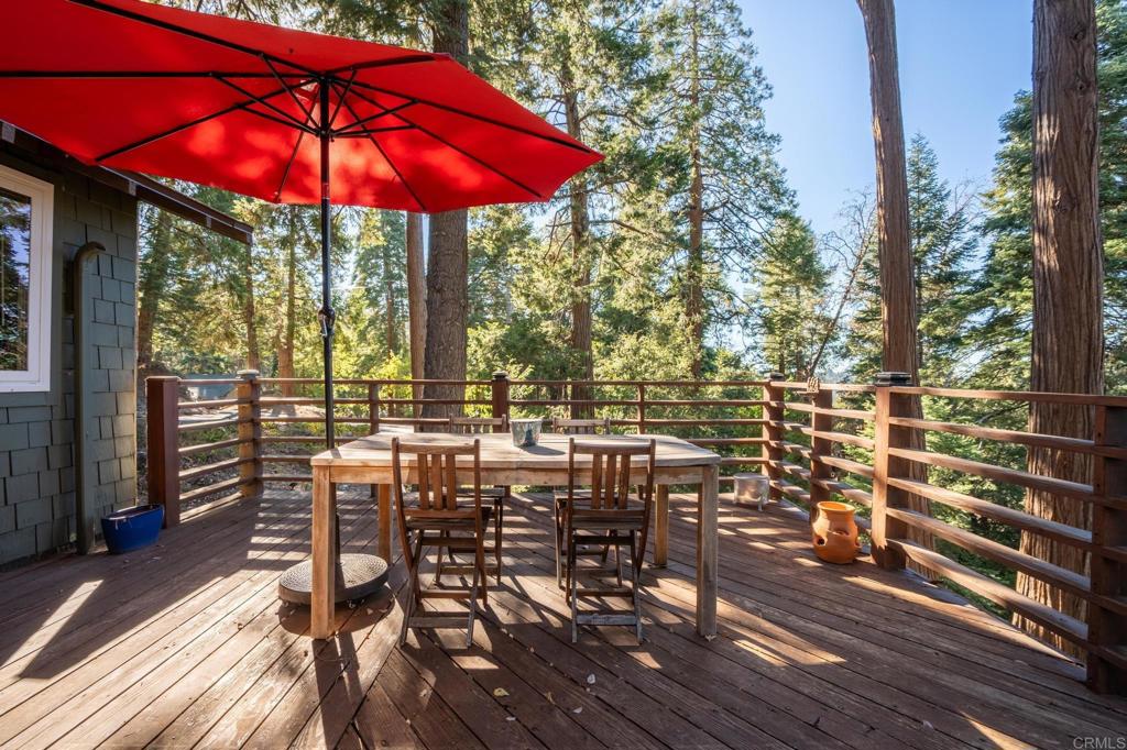 22136 Crestline Road Property Photo 24