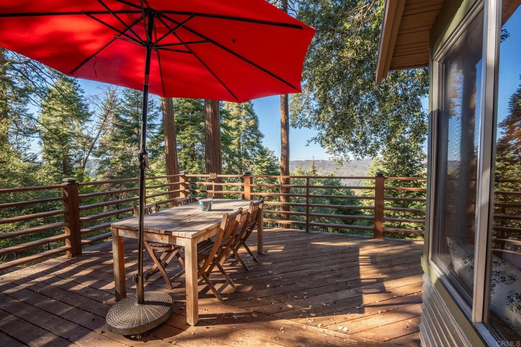 22136 Crestline Road Property Photo 25