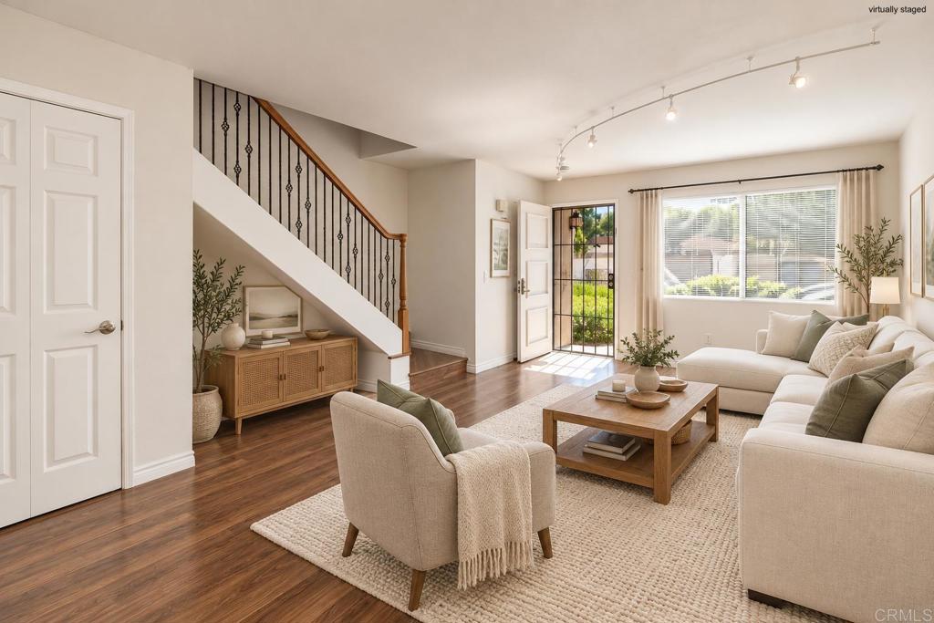1548 Grandon Avenue Property Photo 2