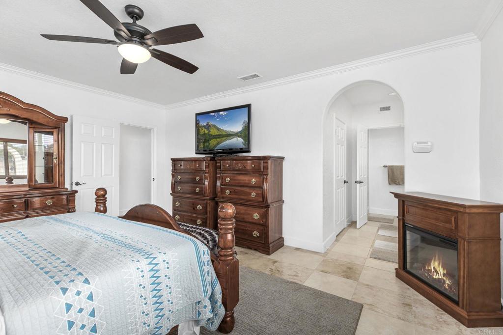 325 West Haverford Property Photo 31