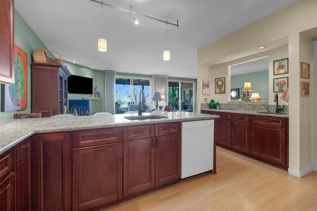 202 Pointing Rock Drive 6 Property Photo 14