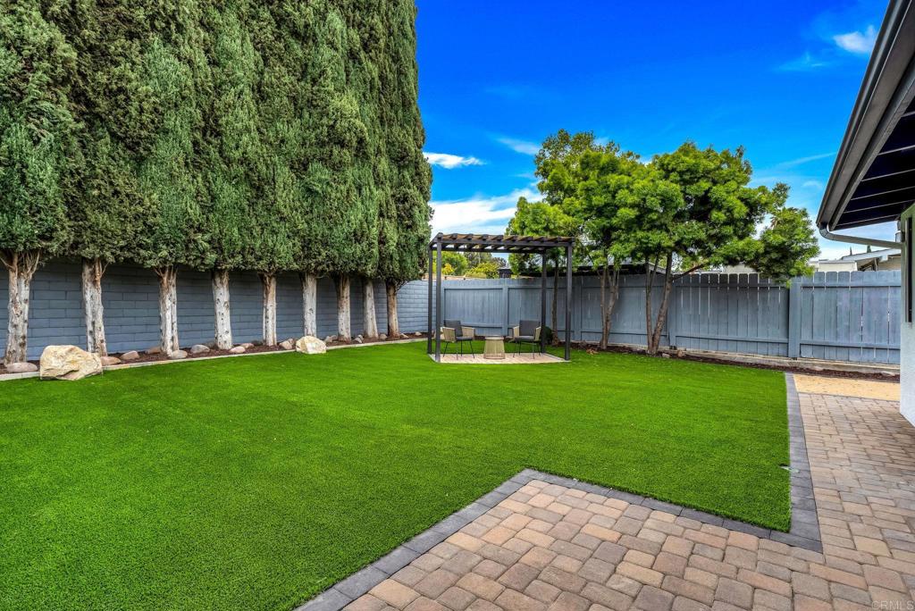 13824 Powers Road Property Photo 8
