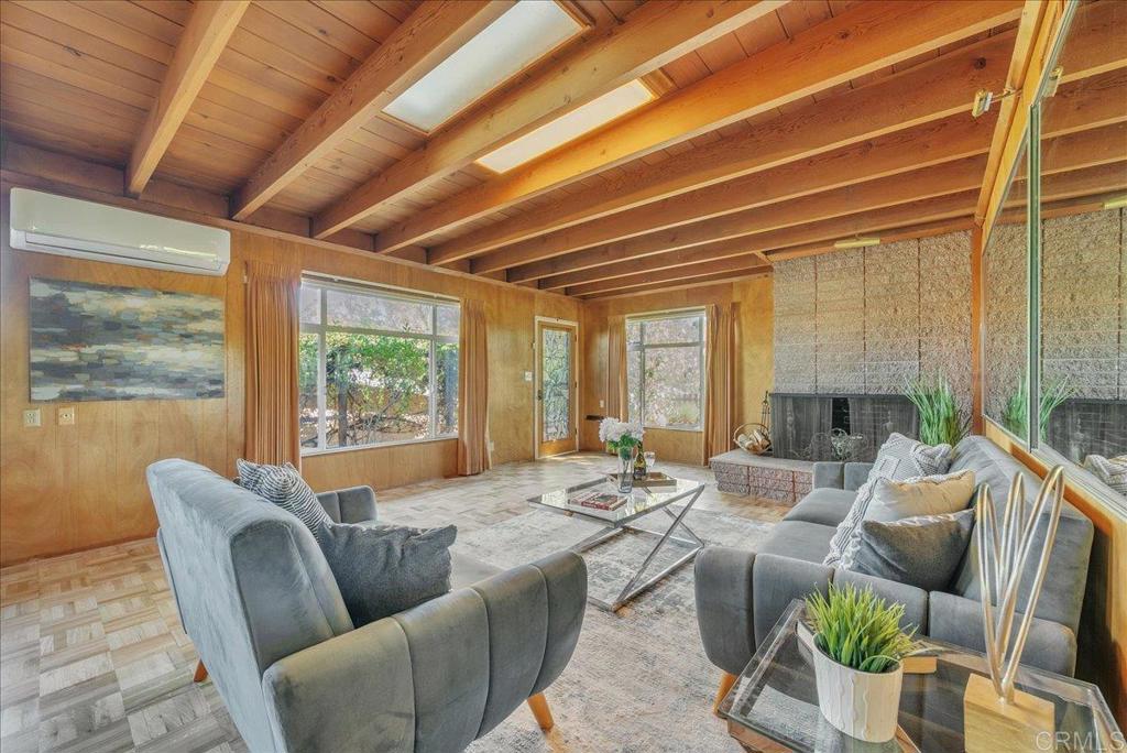 820 E 5th Avenue - Property Photo 1