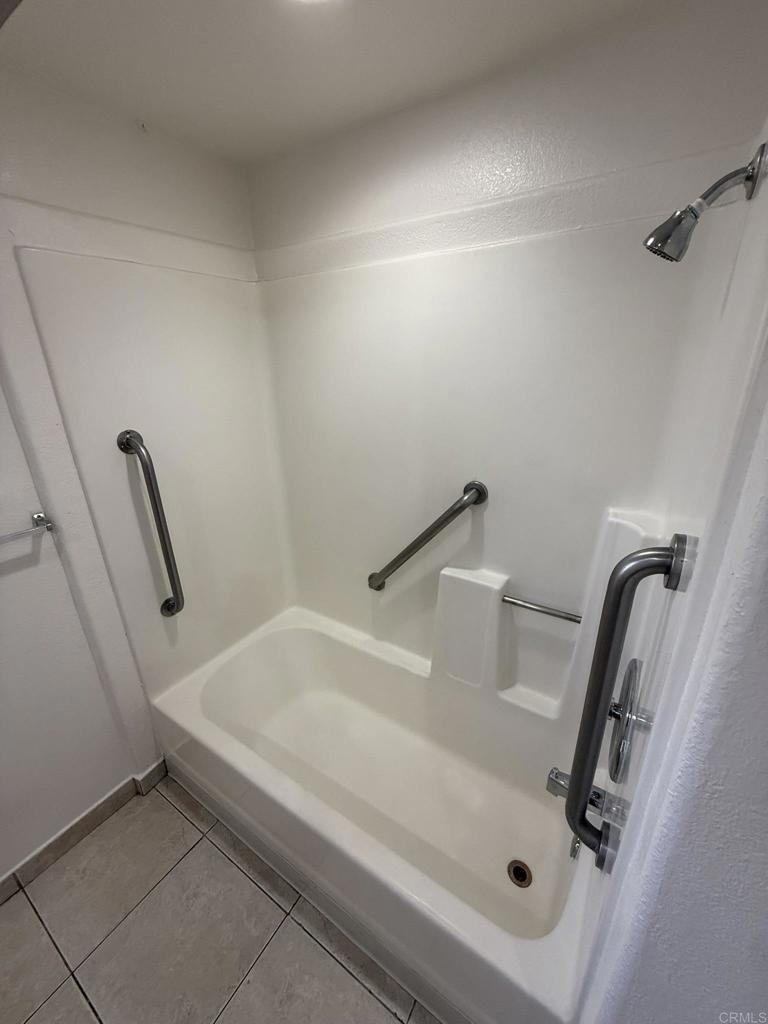 4120 Estrella Ave 1 Property Photo 6