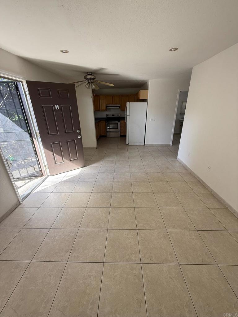 4120 Estrella Ave 1 Property Photo 7