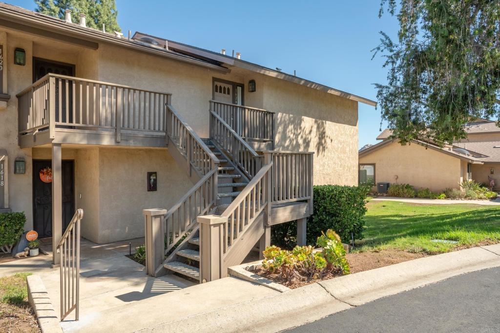 1624 Pala Lake Dr Property Photo 2
