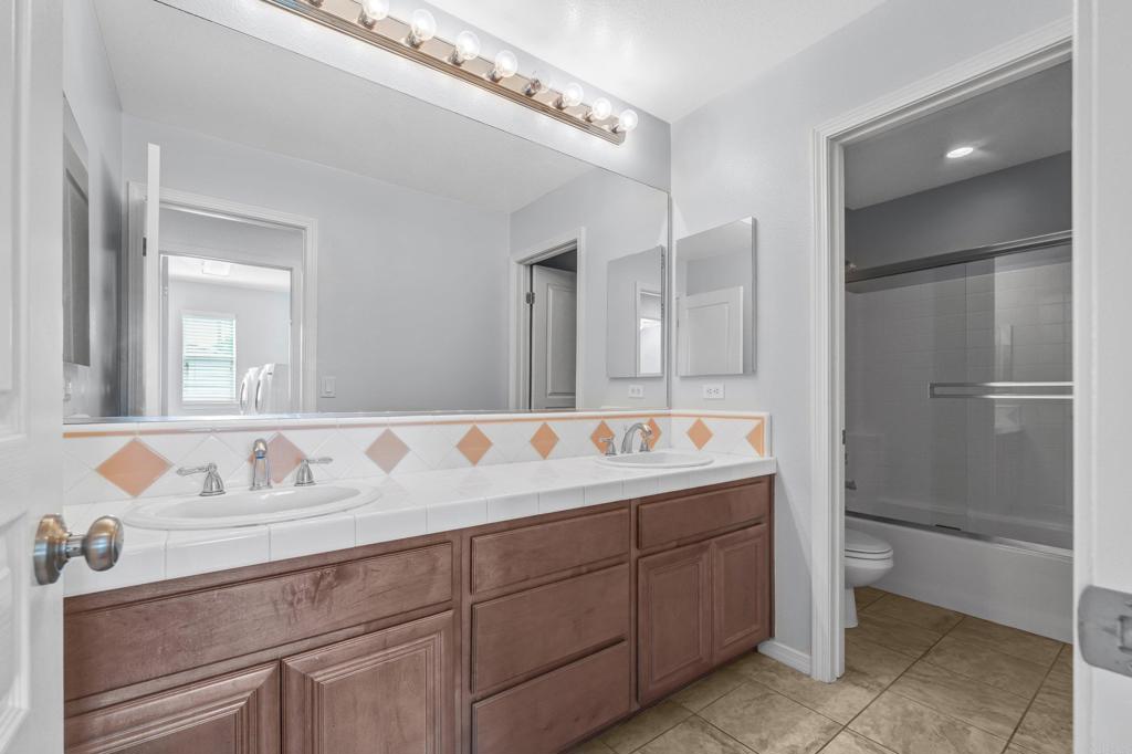 27973 Breakwater Ct. Property Photo 26