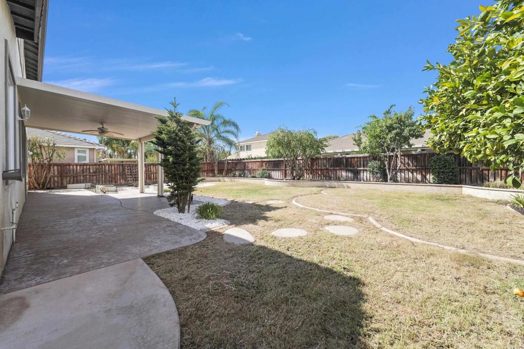 27973 Breakwater Ct. Property Photo 31