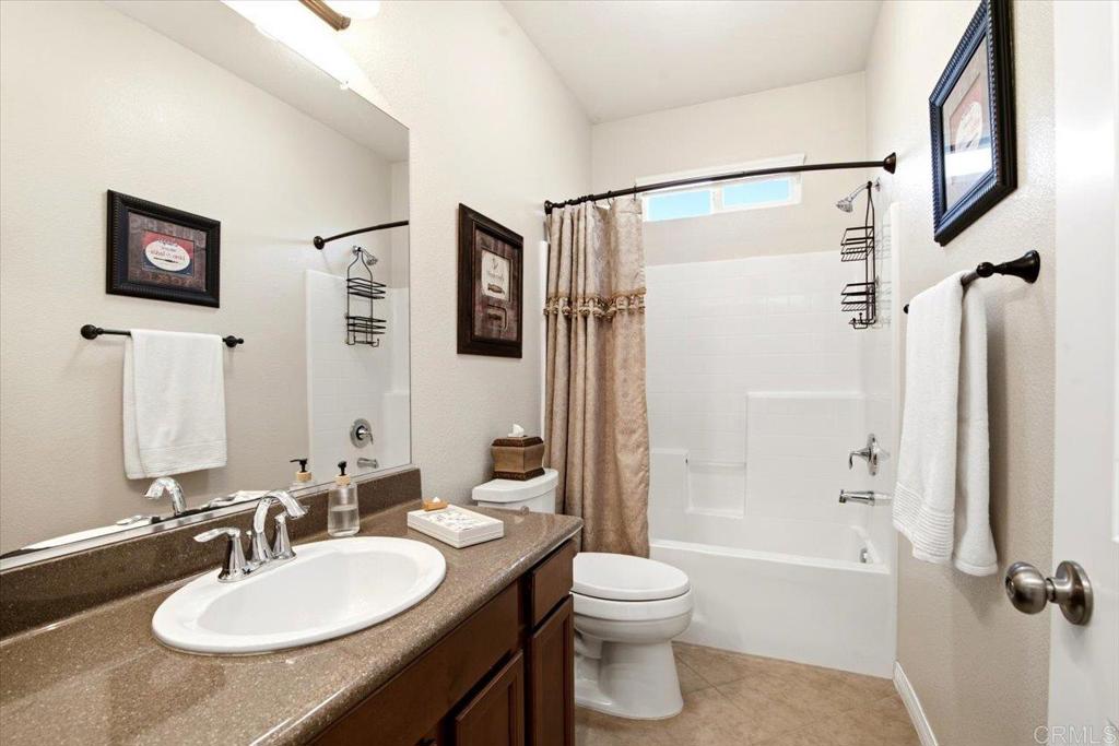 571 Chandler Court Property Photo 31