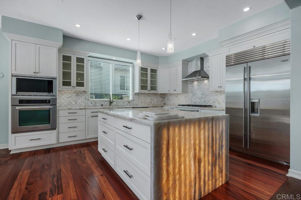 6832 Estrella De Mar Road Property Photo 6