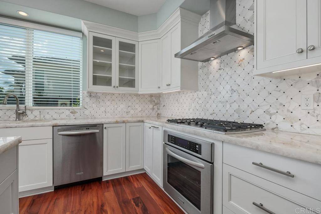 6832 Estrella De Mar Road Property Photo 8