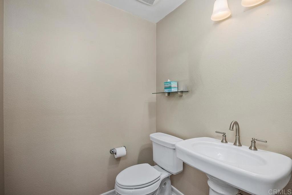 6832 Estrella De Mar Road Property Photo 11