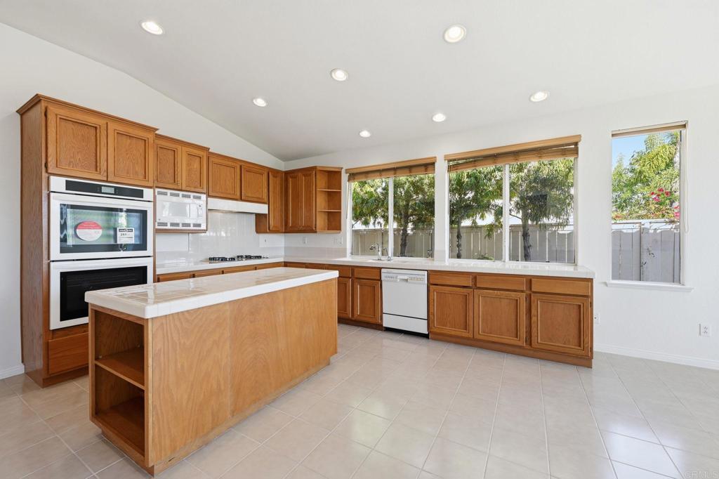 1359 Sparrow Road Property Photo 12