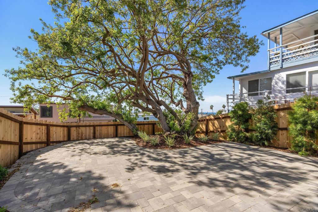 2251 Montgomery Avenue Property Photo 12