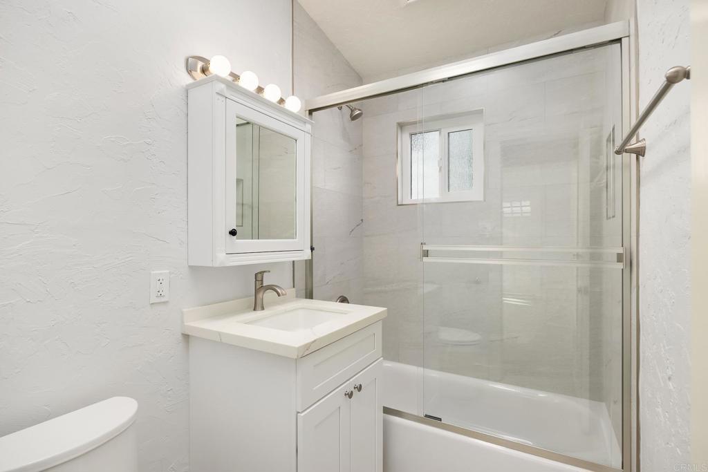 2251 Montgomery Avenue Property Photo 16