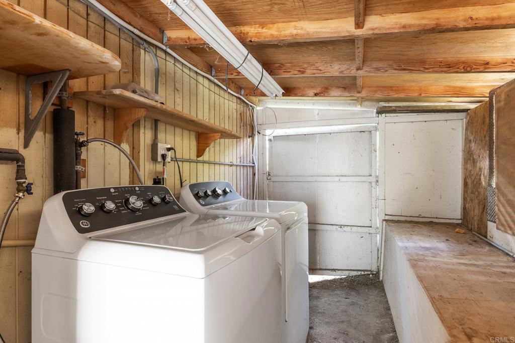 2251 Montgomery Avenue Property Photo 23