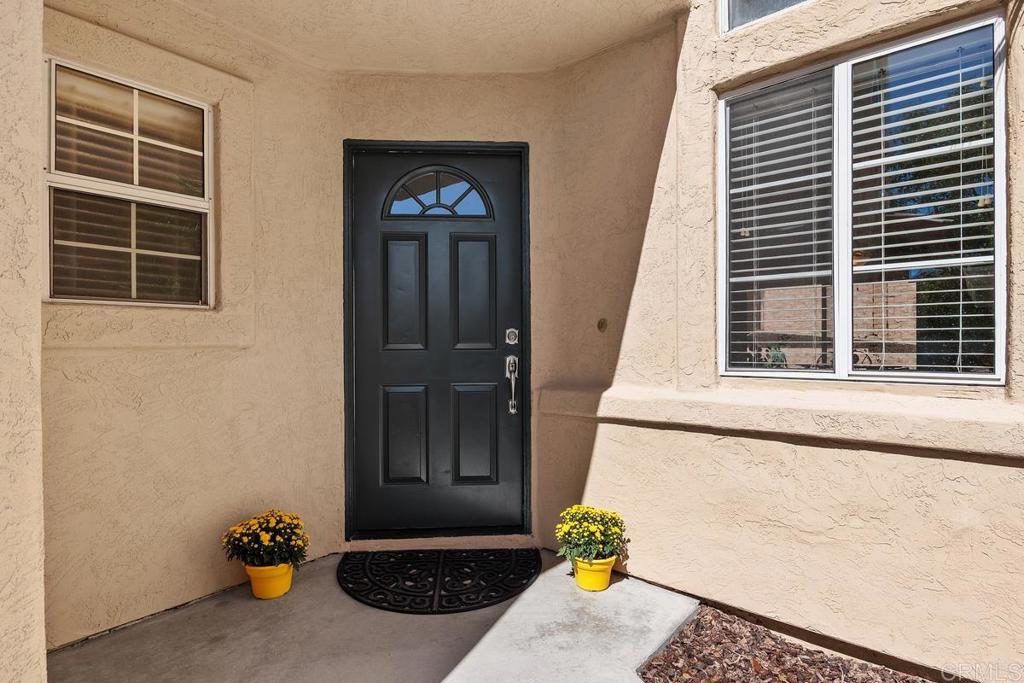 1606 Wesley Way Property Photo 3