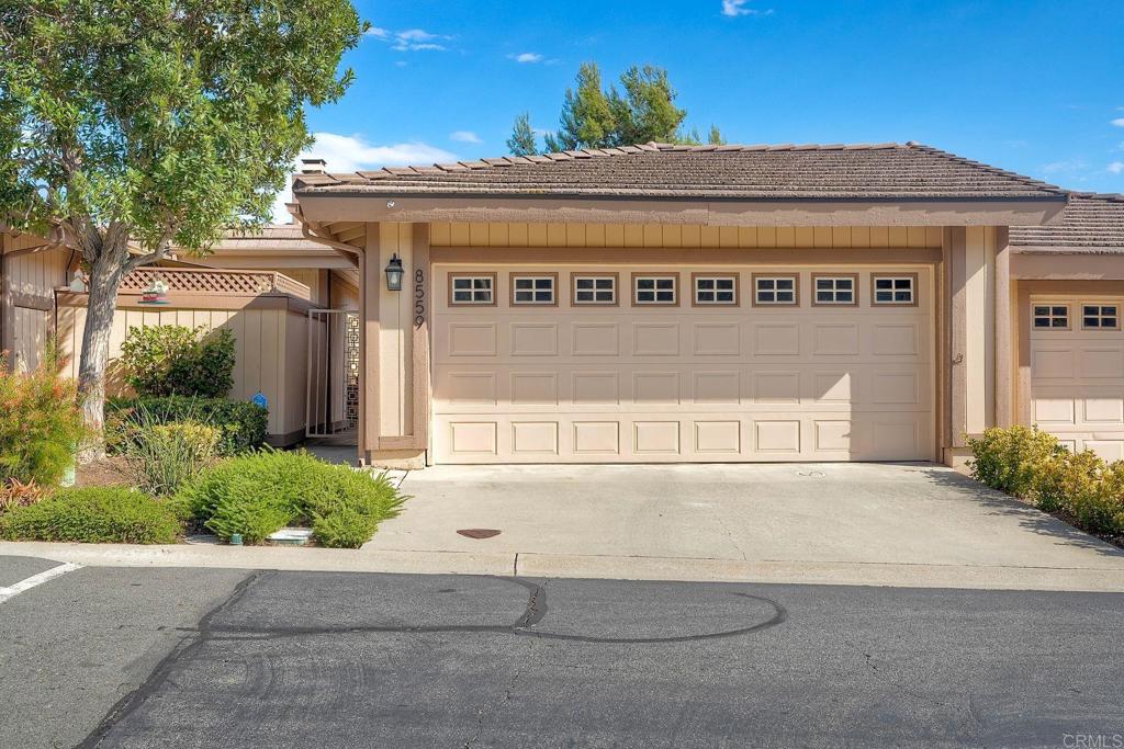 8559 Circle R Valley Lane Property Photo 1