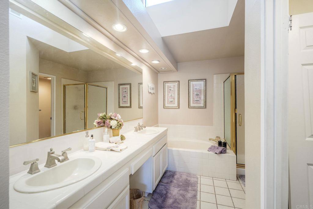 8559 Circle R Valley Lane Property Photo 11
