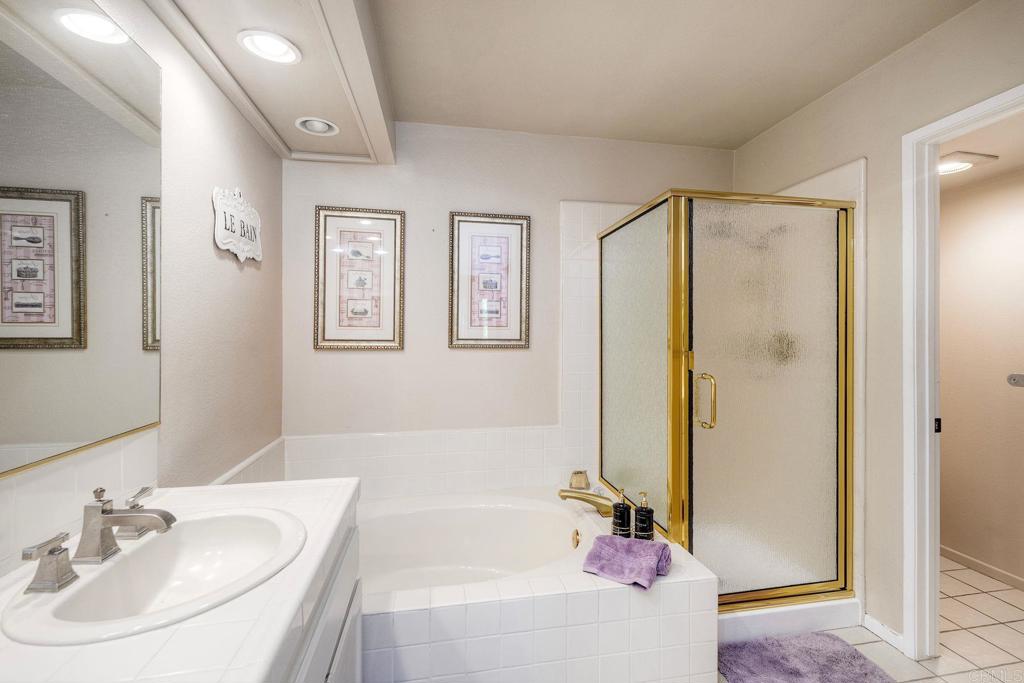 8559 Circle R Valley Lane Property Photo 12