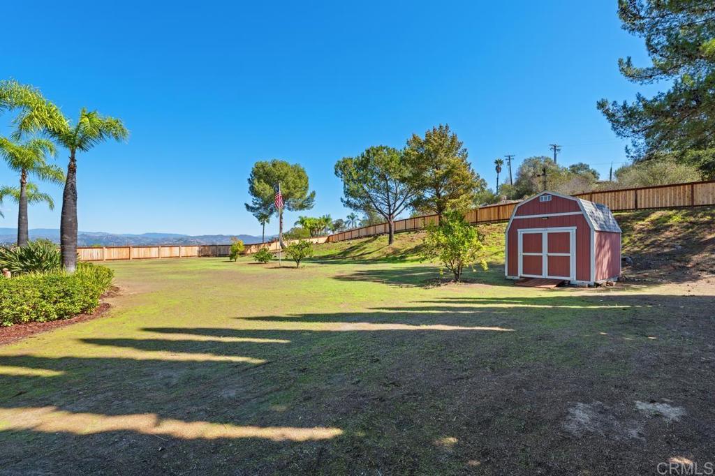2321 Cortina Circle Property Photo 6