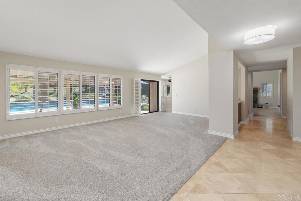 2321 Cortina Circle Property Photo 13