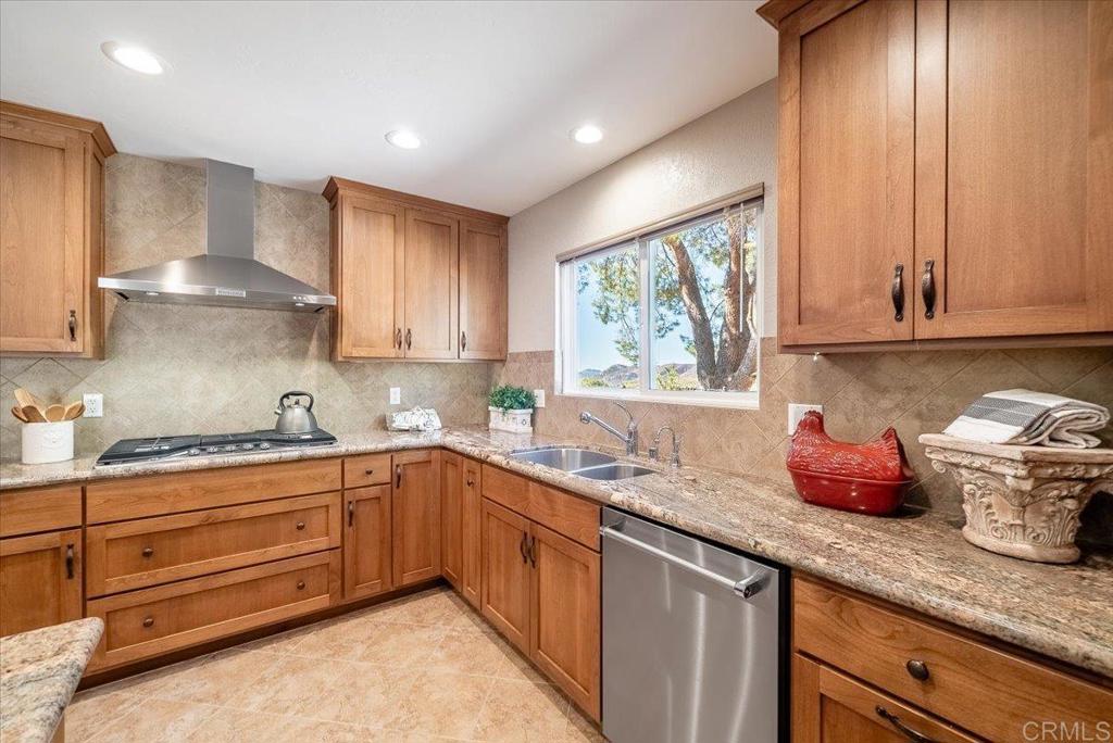 24360 Rutherford Road Property Photo 10