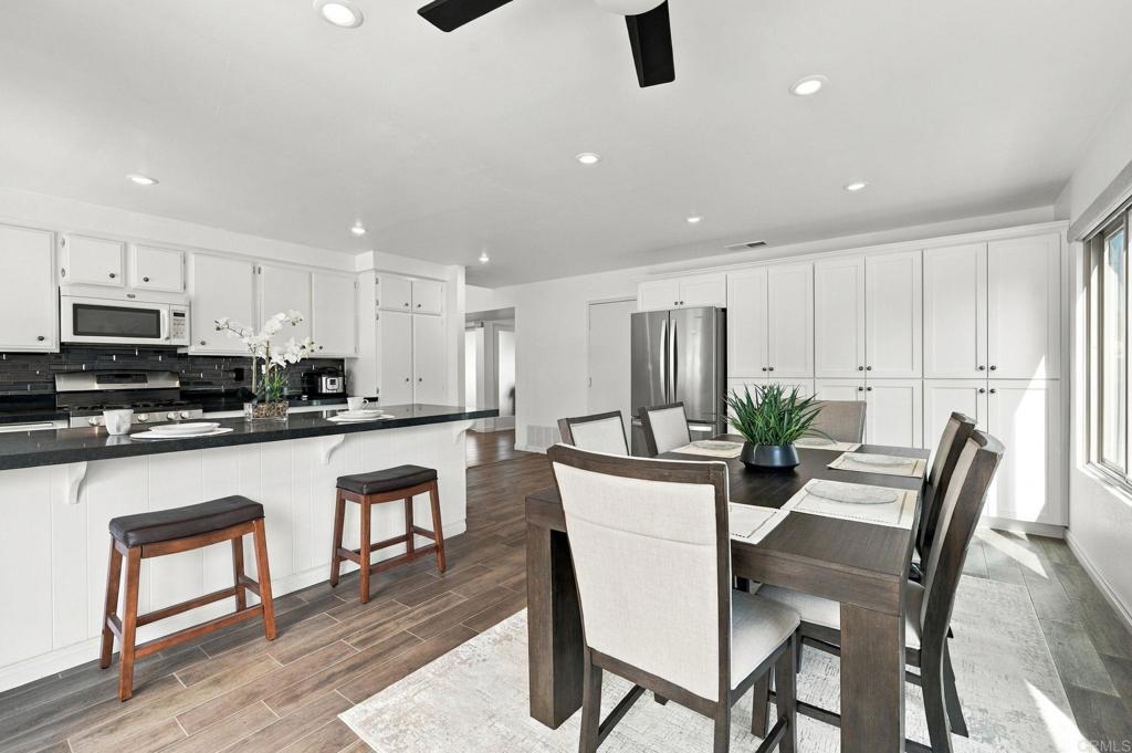 1309 Shadow Hills Court Property Photo 16