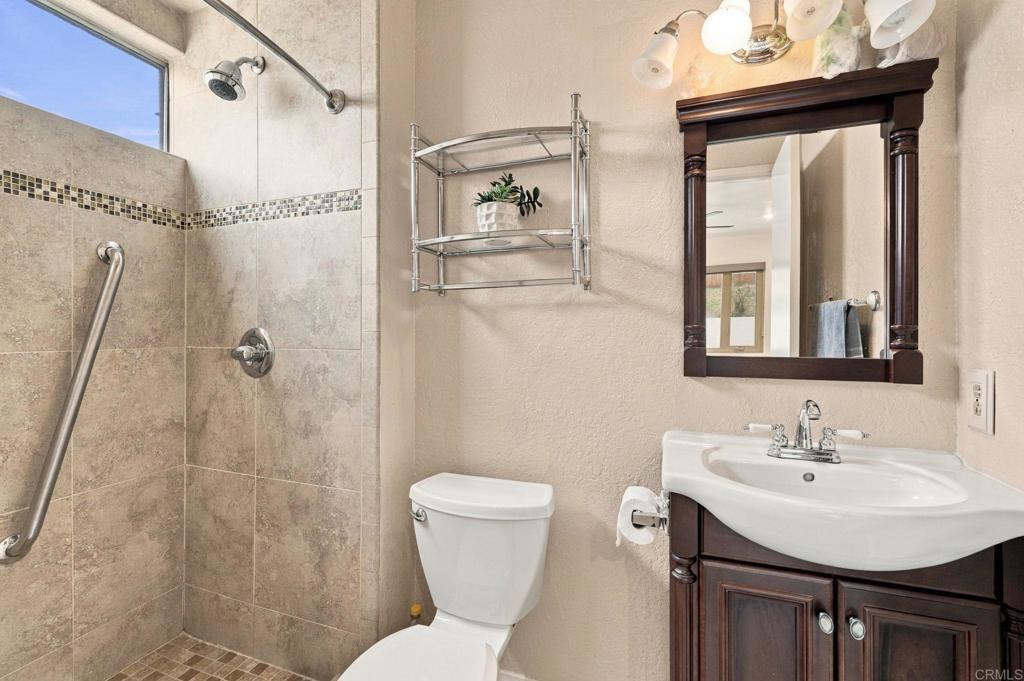 1309 Shadow Hills Court Property Photo 21