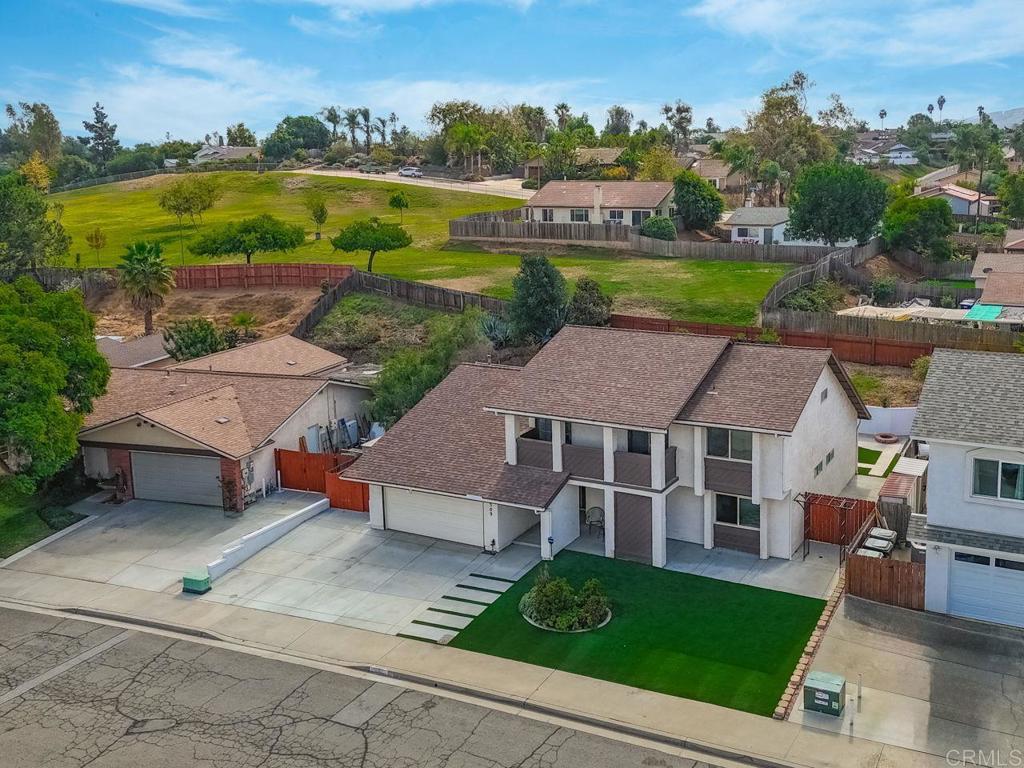1309 Shadow Hills Court Property Photo 44