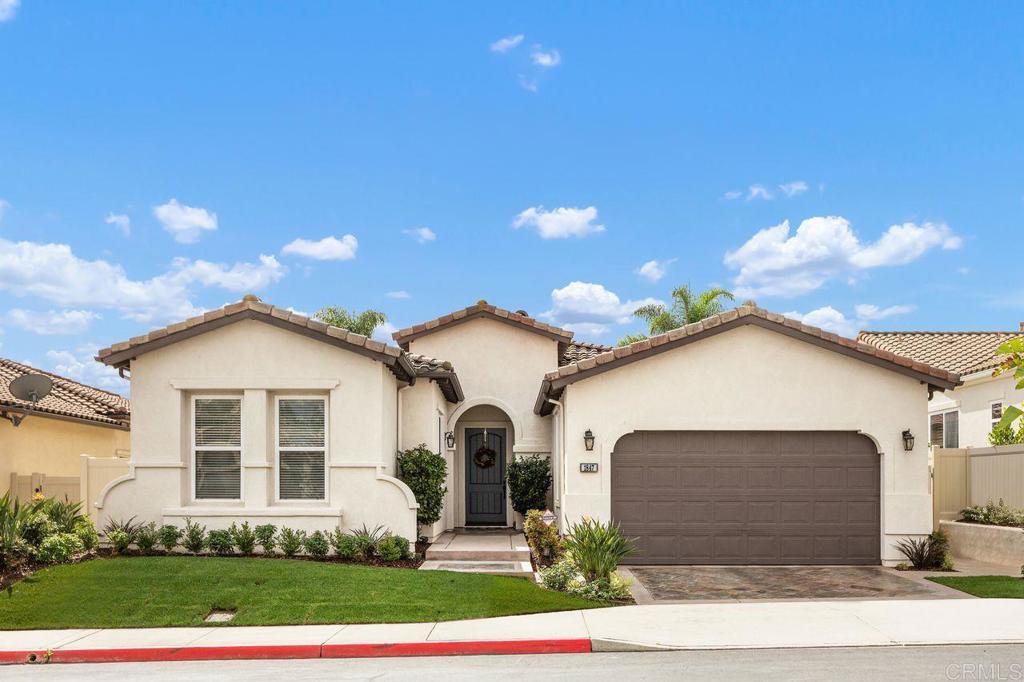 1847 Azul Vista Property Photo 1