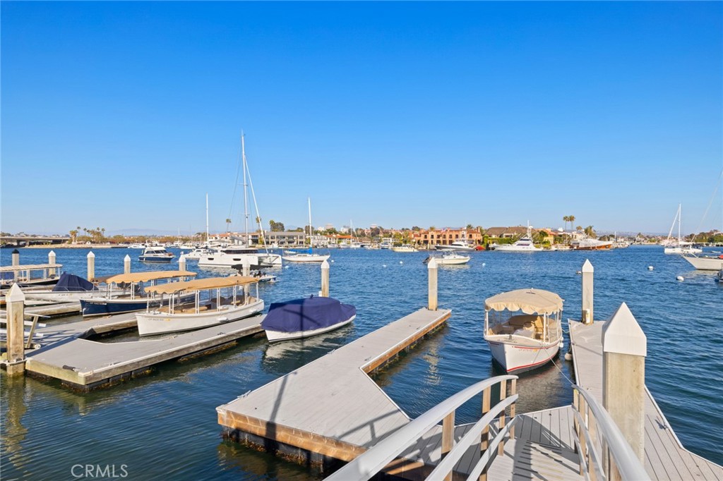 2732 Bayshore Drive Property Photo 5