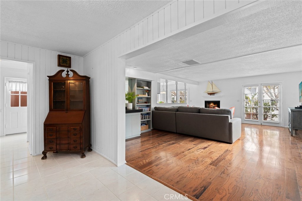 1541 E Ocean Boulevard Property Photo 6