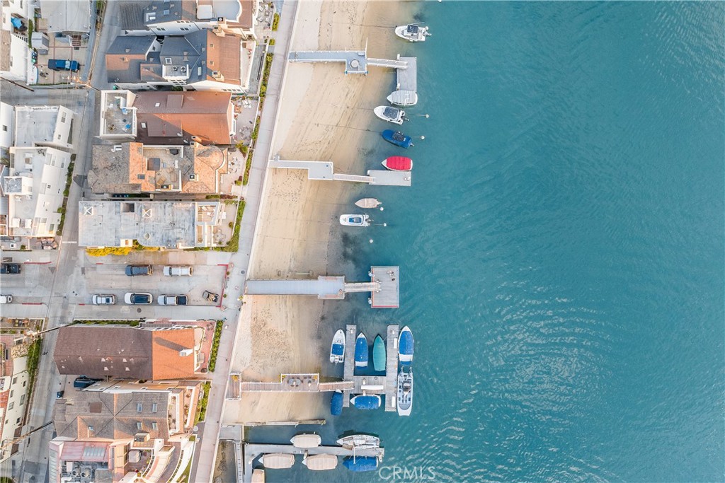 512 S Bay Front Property Photo 3